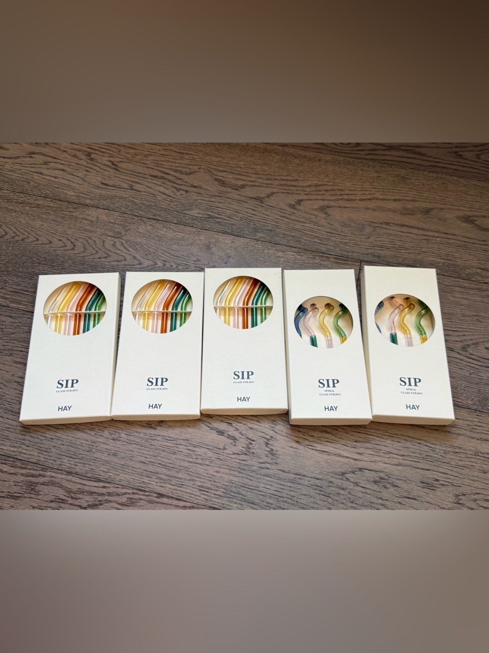 NIB Hay glass straws, set of 5